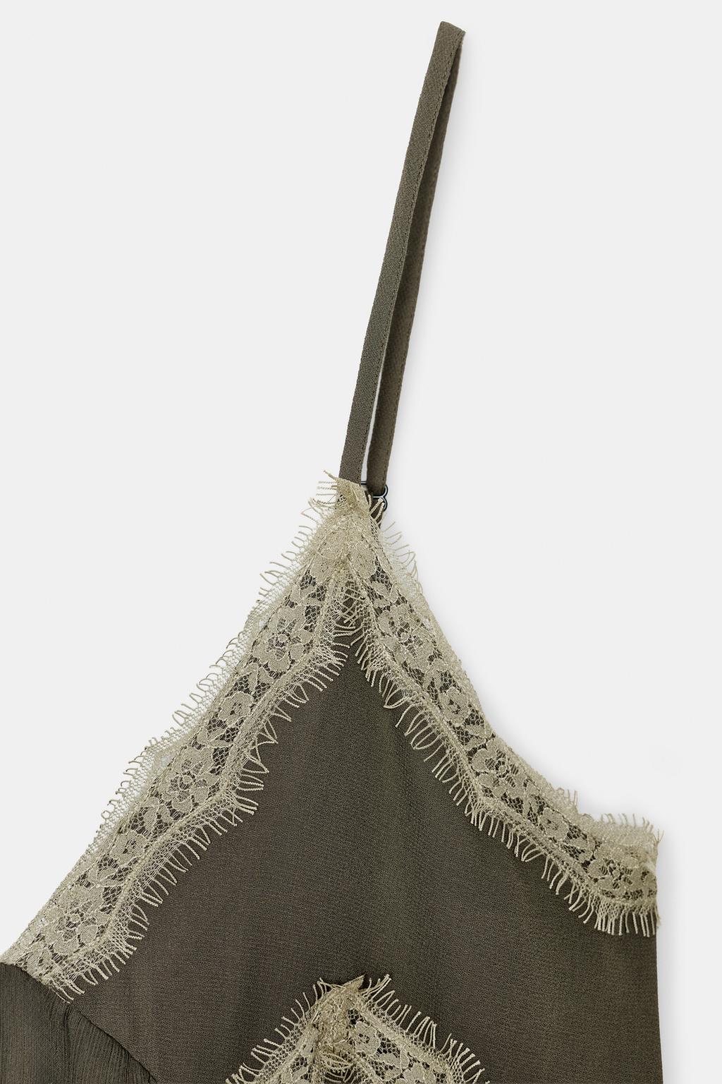 ПЛАТЬЕ В БЕЛЬЕВОМ СТИЛЕ С КРУЖЕВОМ