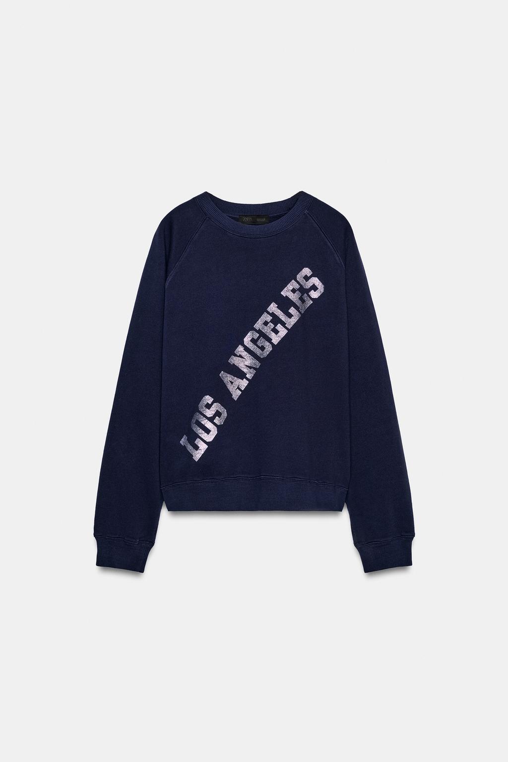 ТОЛСТОВКА С ТЕКСТОМ ИЗ ФОЛЬГИ