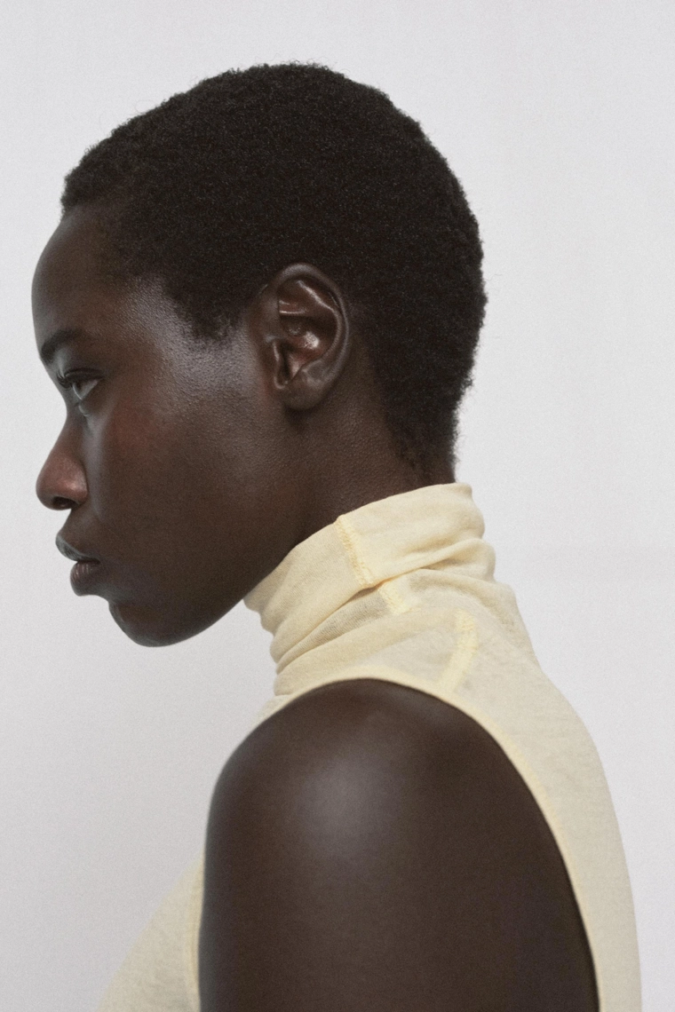 Майка с высоким воротником из supima®