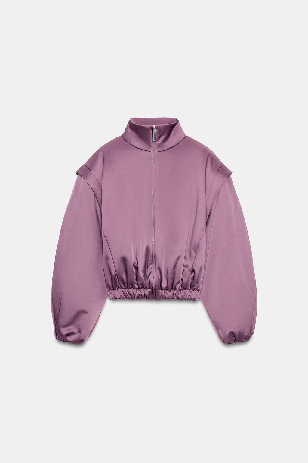 СТЕГАНАЯ КУРТКА С ВЫДЕЛЕННОЙ ЛИНИЕЙ ПЛЕЧ