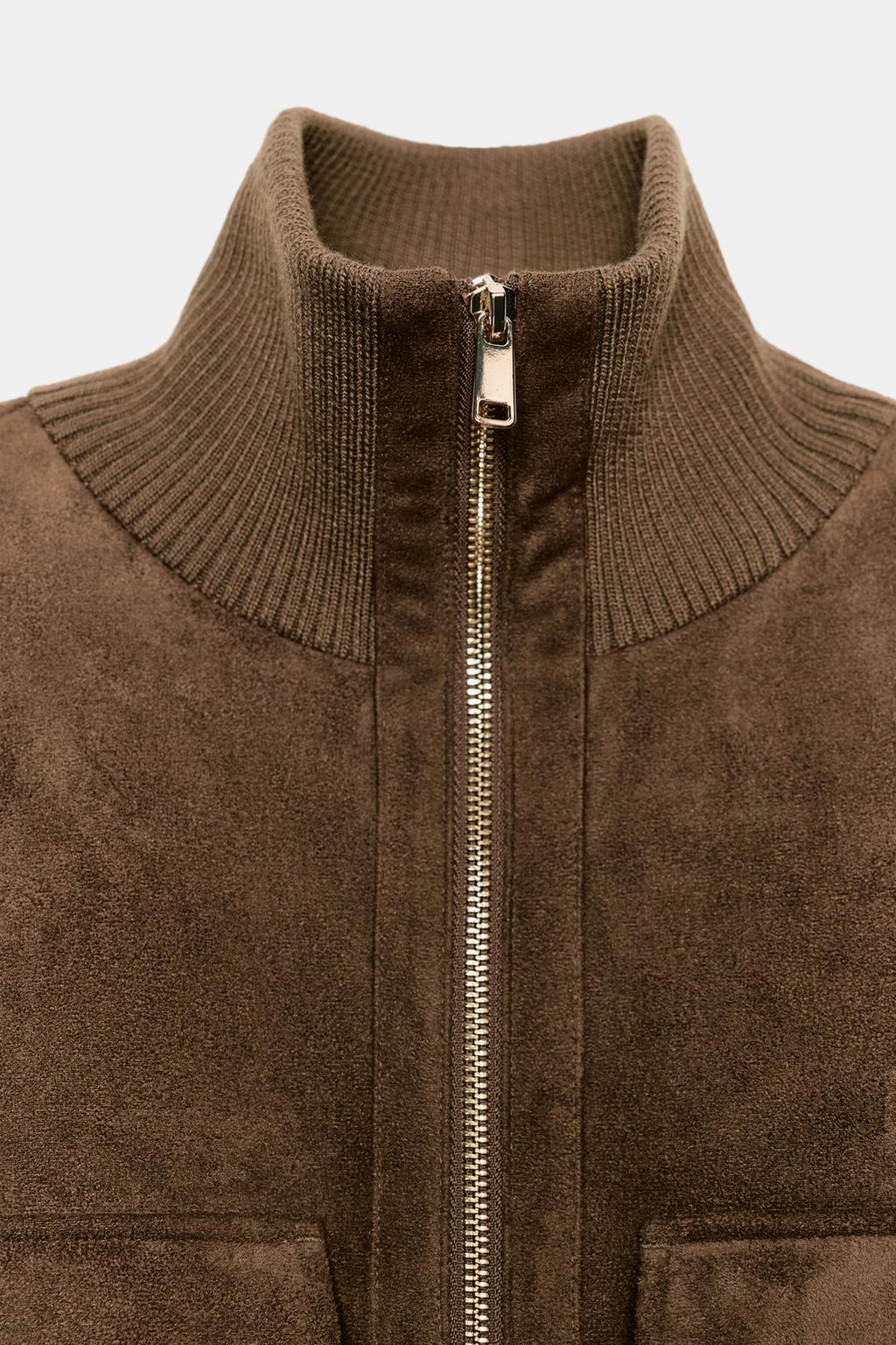 БОМБЕР С ВОРОТНИКОМ-СТОЙКОЙ И РУБЧИКОМ