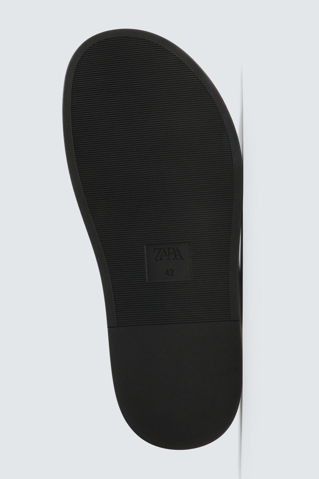 САНДАЛИИ С РЕМЕШКАМИ