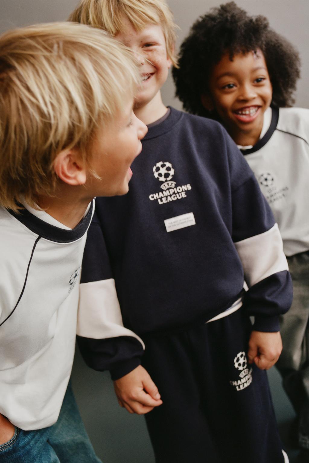 ФУТБОЛКА С ПРИНТОМ UEFA CHAMPIONS LEAGUE ®