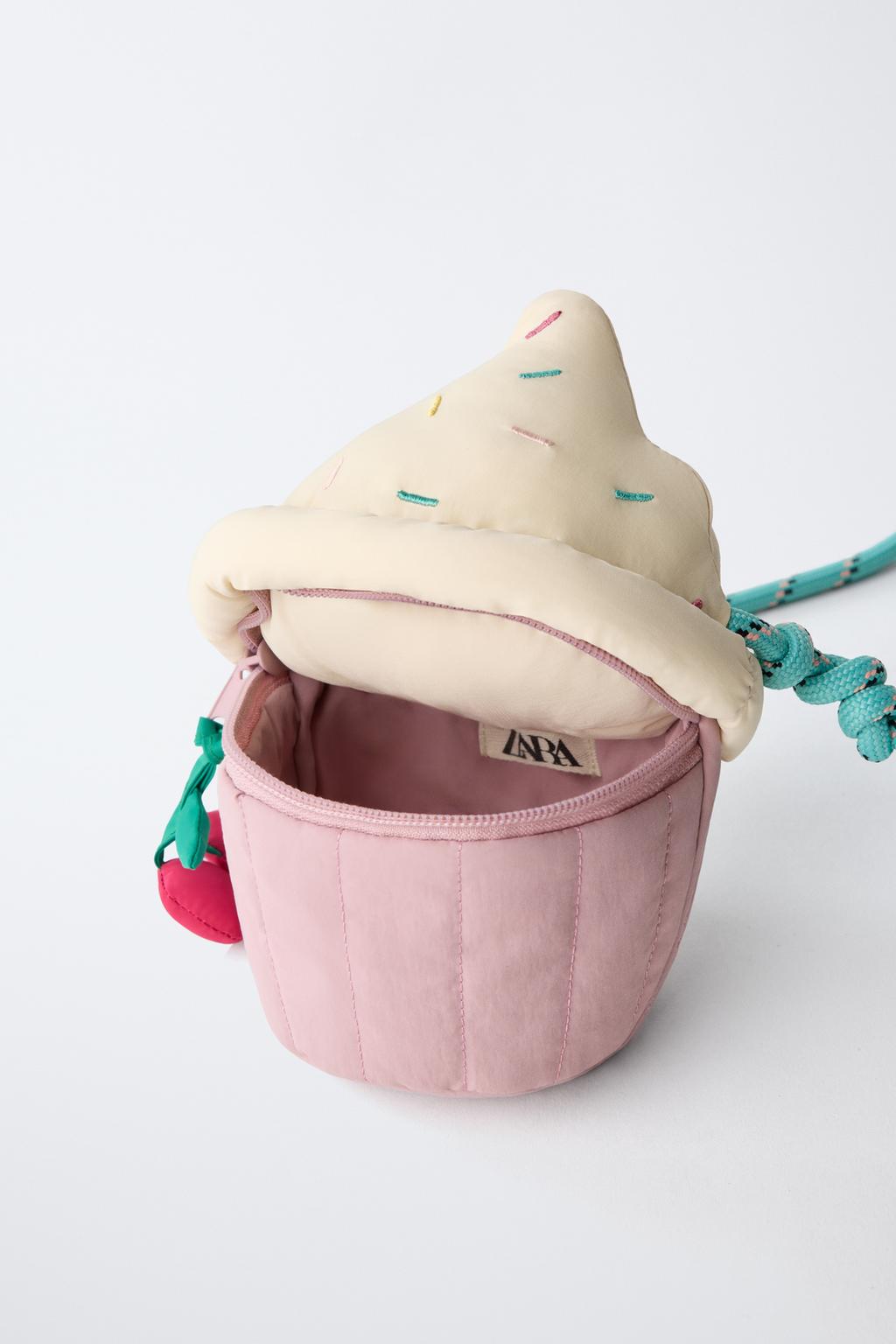 СУМКА-КАПКЕЙК