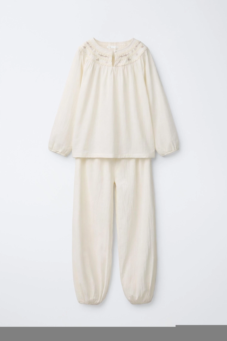 6-14 ЛЕТ/ПИЖАМА С ВЫШИТЫМИ ЦВЕТАМИ