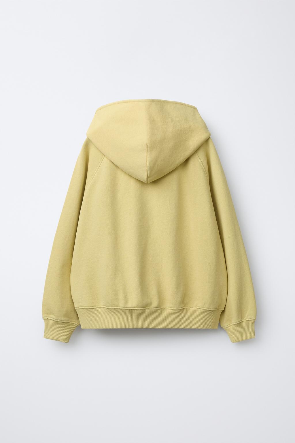 ТОЛСТОВКА С КАПЮШОНОМ И КАРМАНОМ