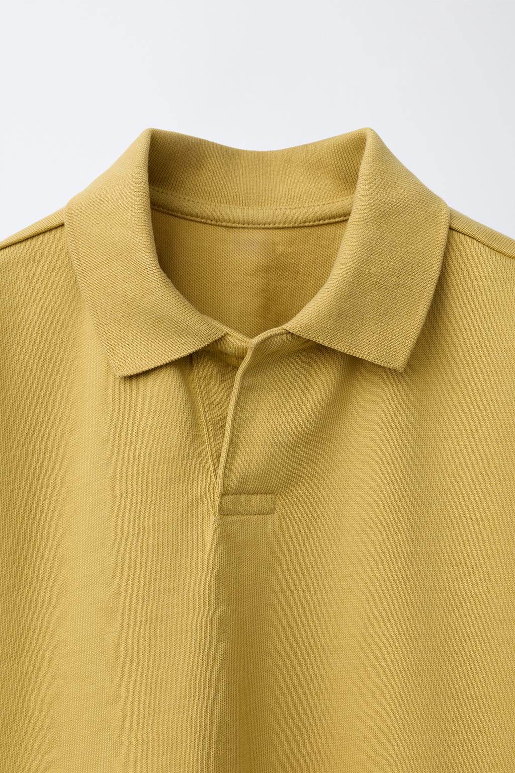 ОДНОТОННОЕ ПОЛО ИЗ ФЕЛЬПЫ