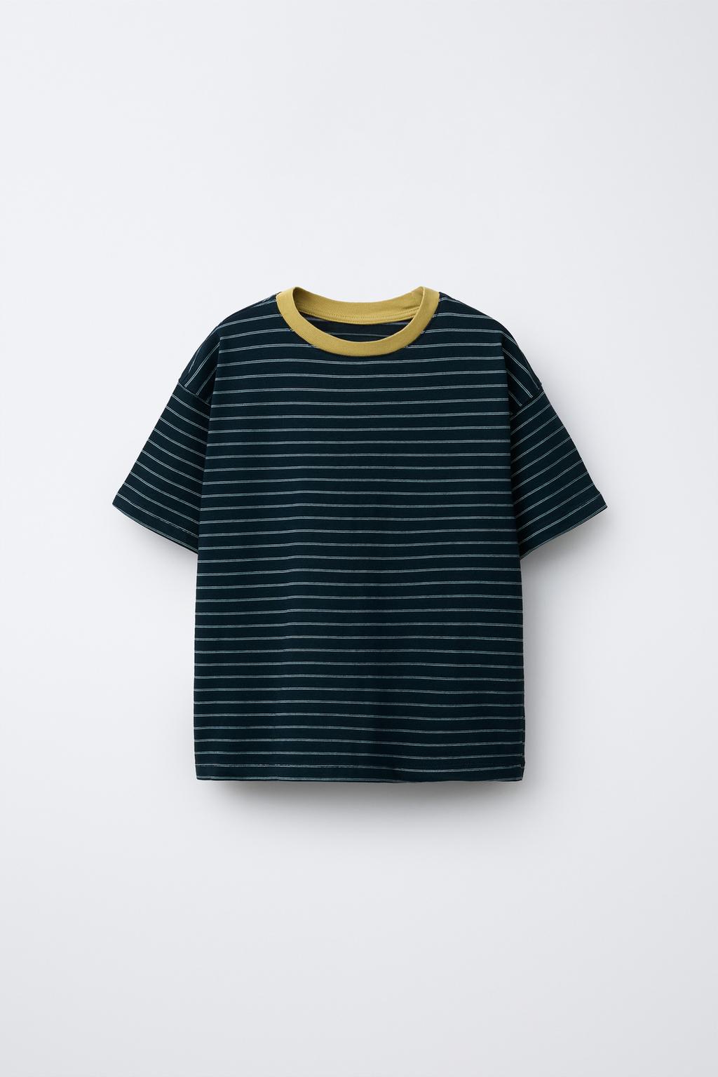 ФУТБОЛКА В ПОЛОСКУ С КОНТРАСТНЫМ ВОРОТНИКОМ