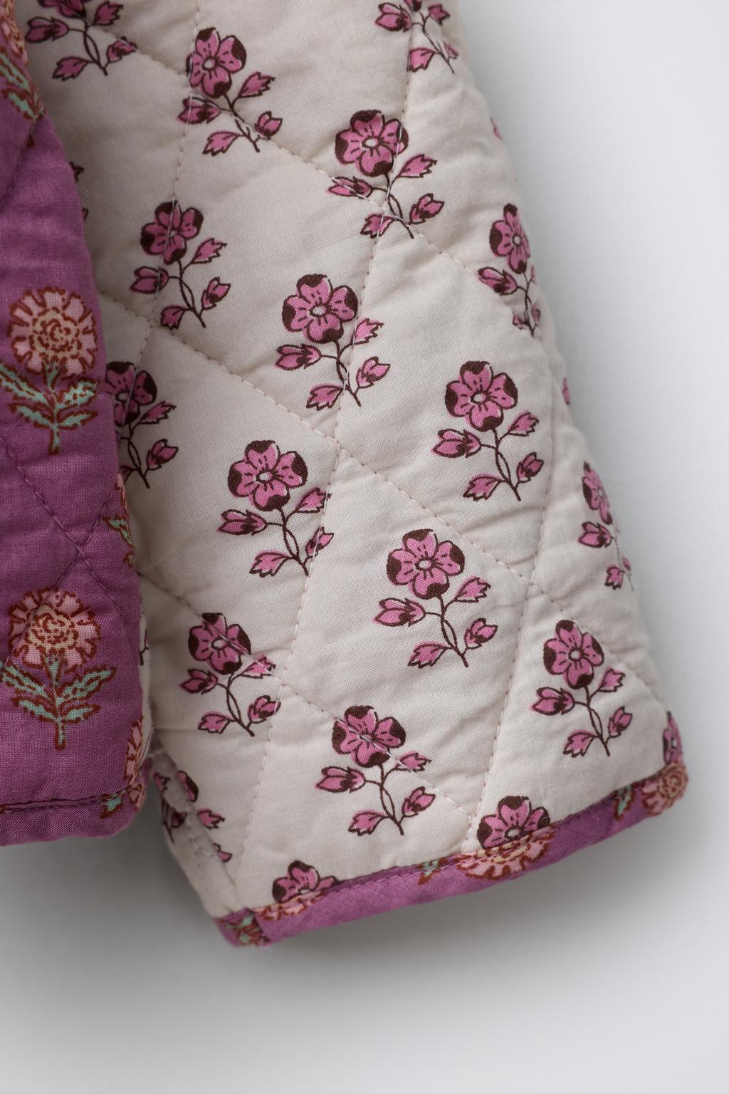 СТЕГАНЫЙ ЖАКЕТ В СТИЛЕ ПЭЧВОРК