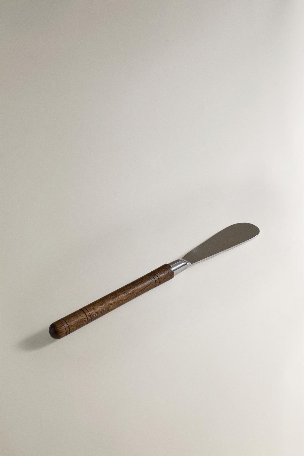 Масляный нож с ручкой из манго