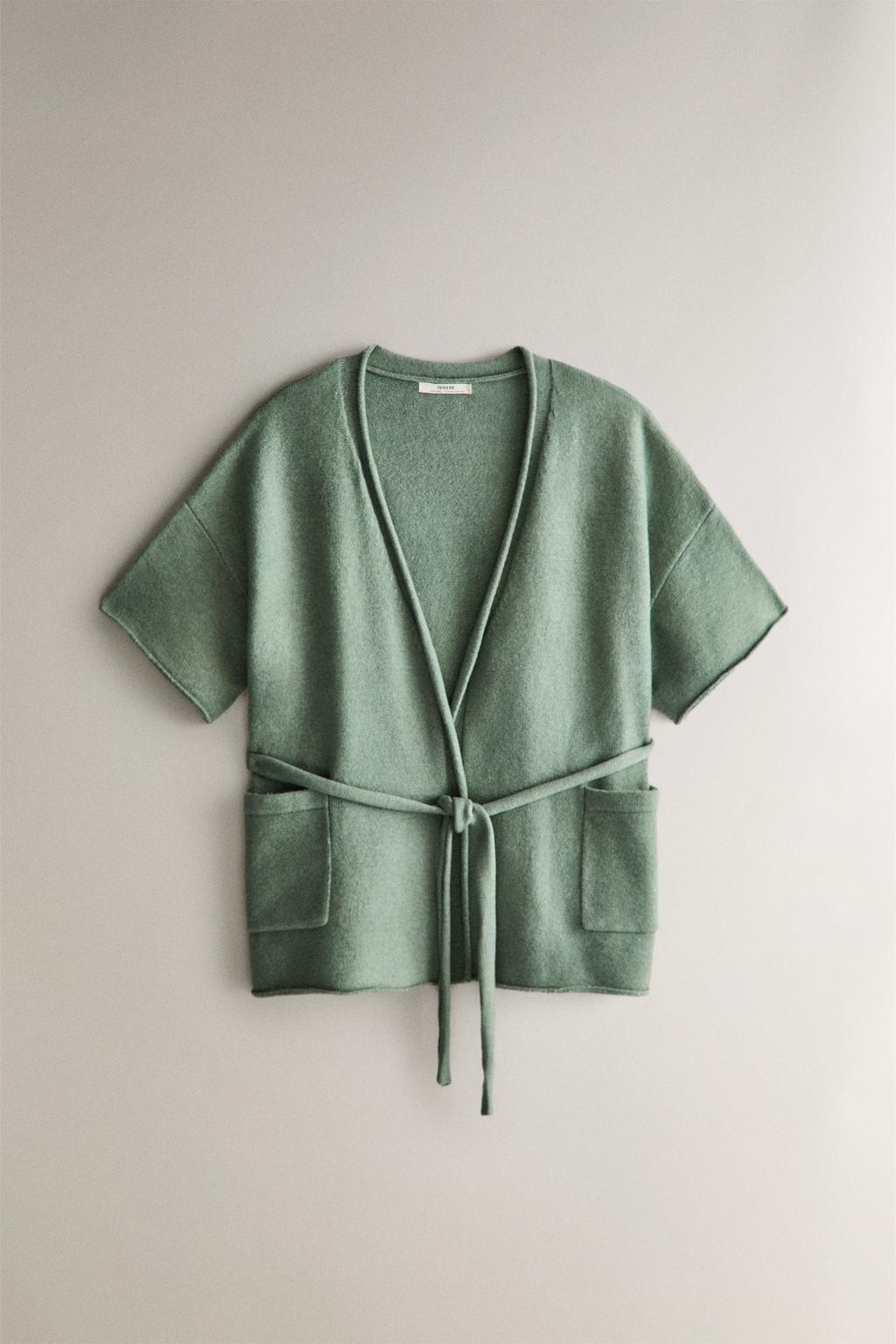 Кардиган из вязаного полотна