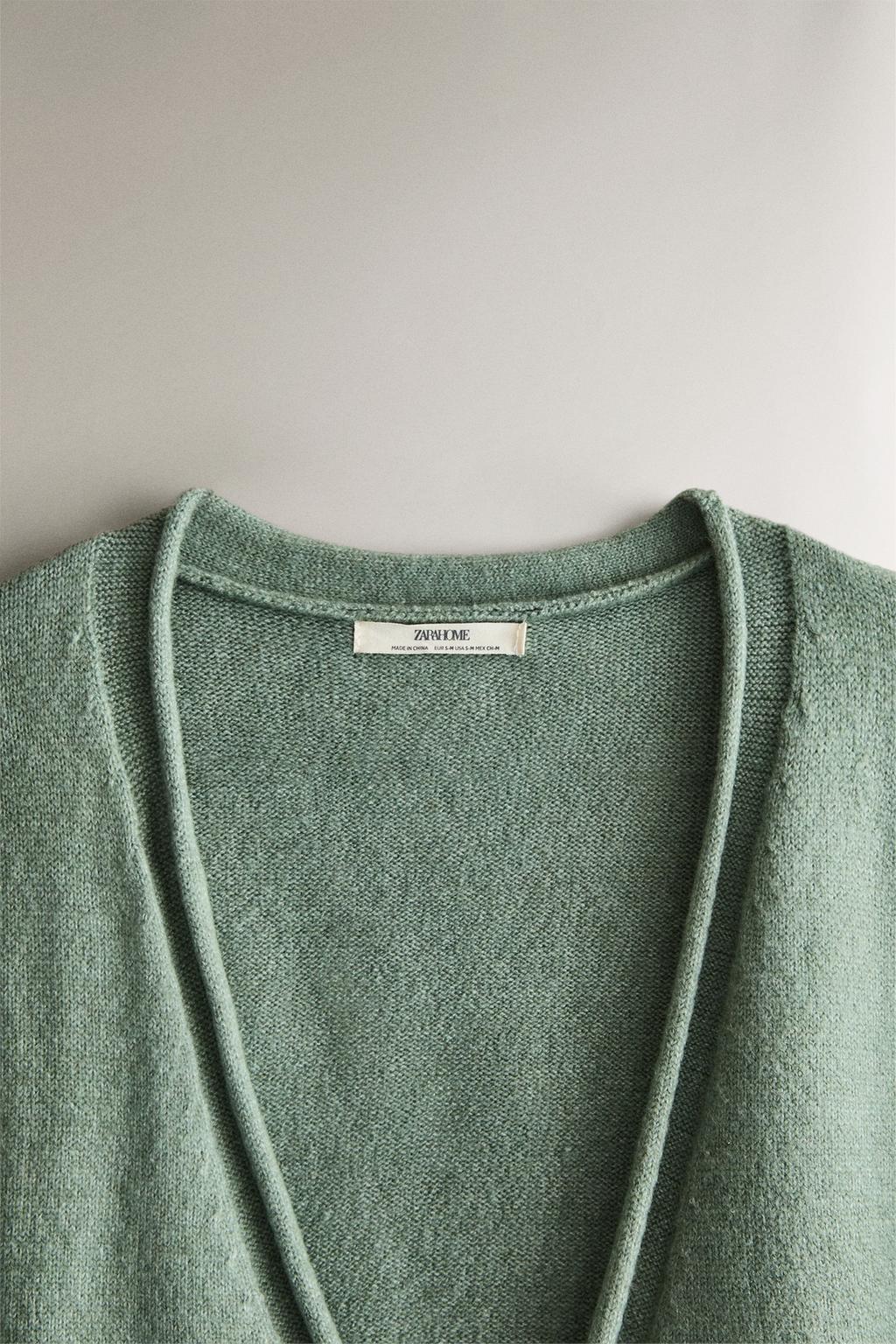 Кардиган из вязаного полотна