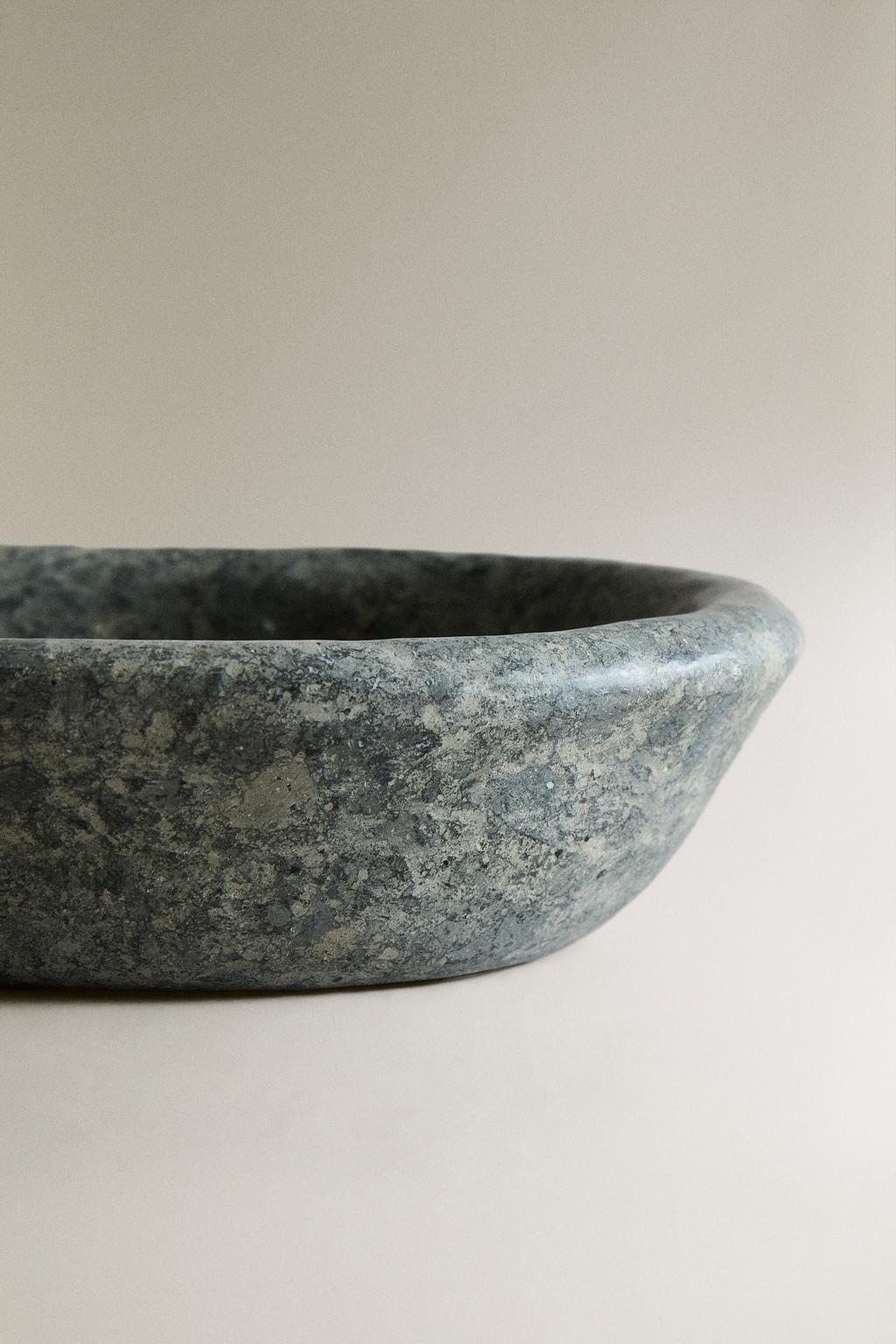 Зеленый конкавный мраморный поднос