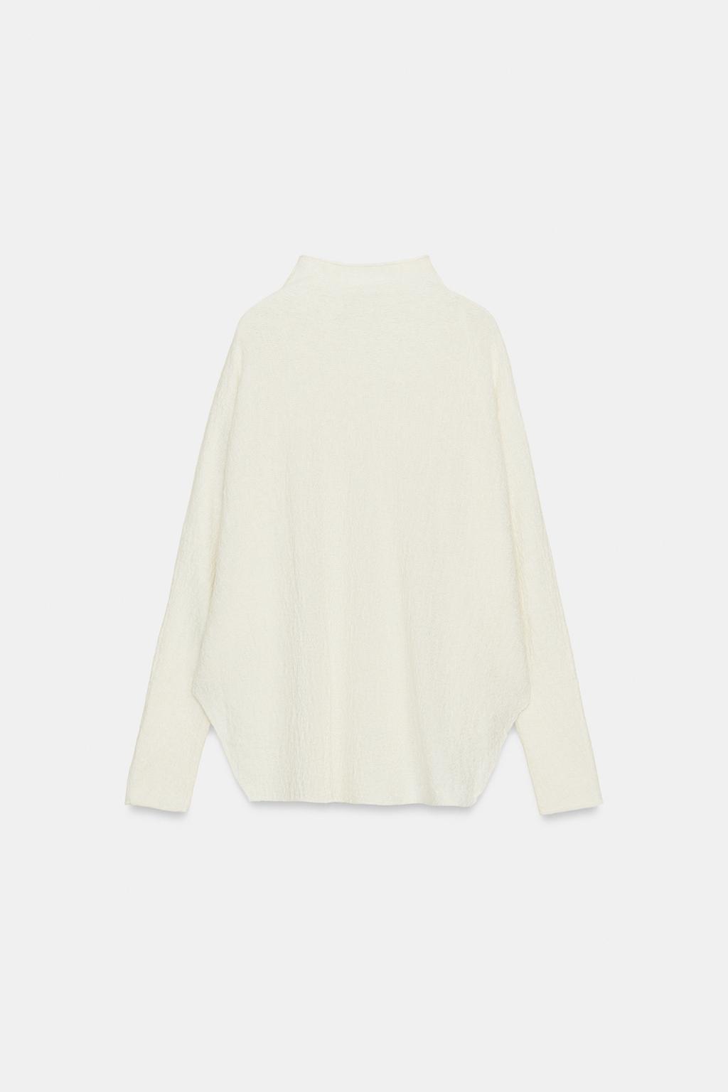 ВЯЗАНЫЙ СВИТЕР-НАКИДКА