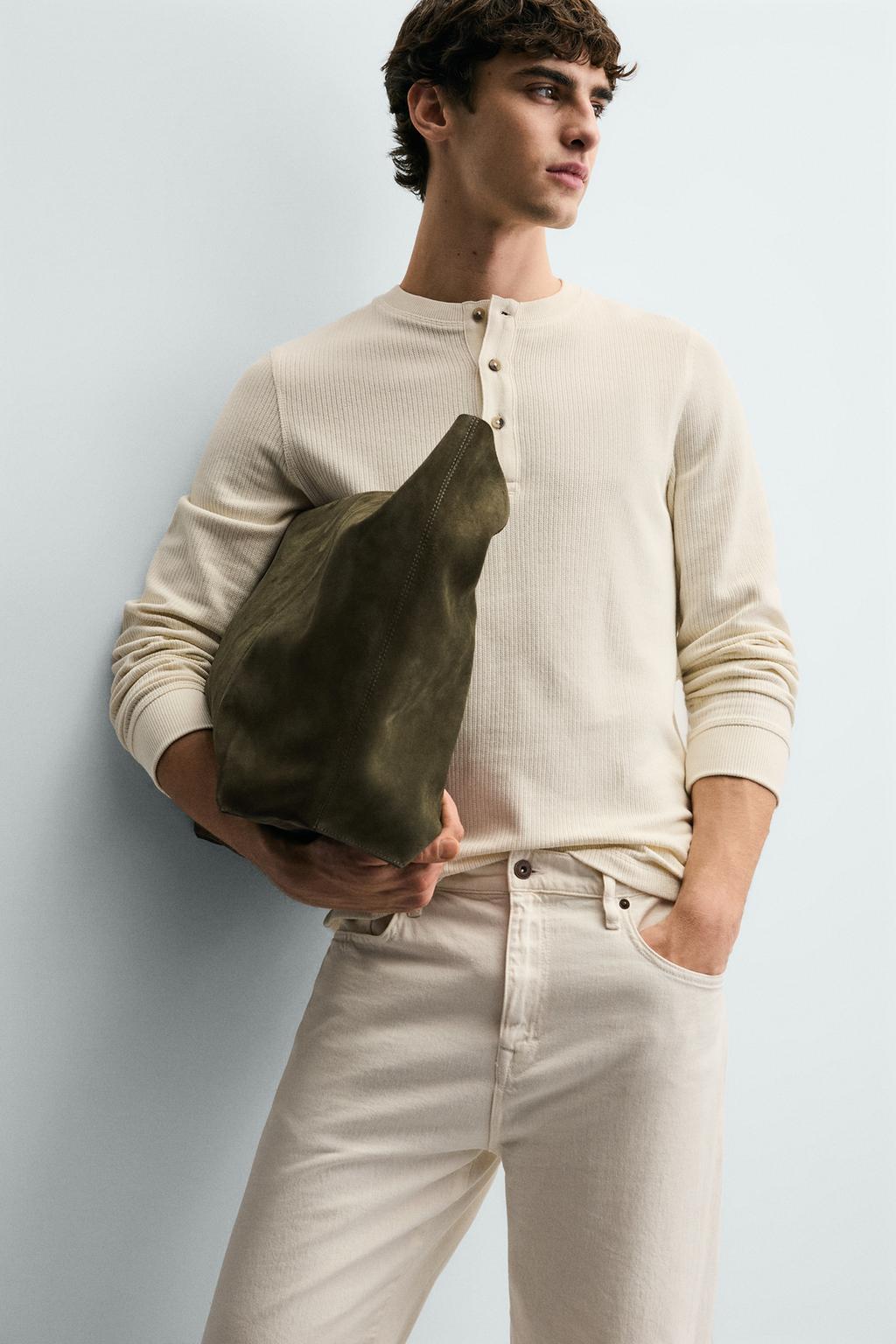 ФУТБОЛКА ИЗ РЕЛЬЕФНОГО ТРИКОТАЖА В РУБЧИК