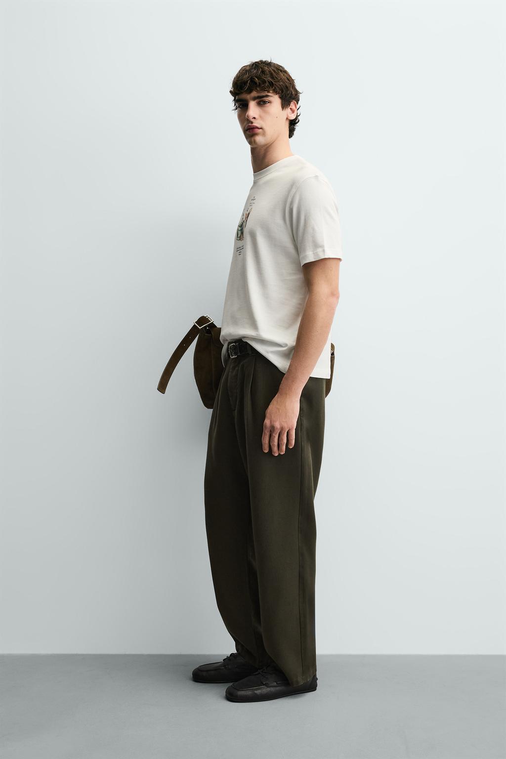 ФУТБОЛКА С КОНТРАСТНЫМ ПРИНТОМ