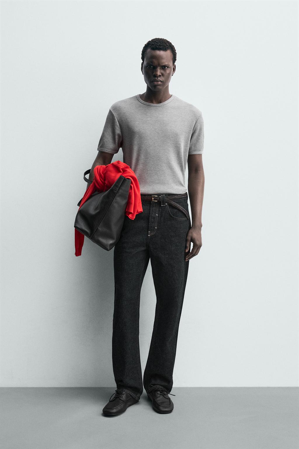 ФУТБОЛКА ИЗ РЕЛЬЕФНОГО ТРИКОТАЖА