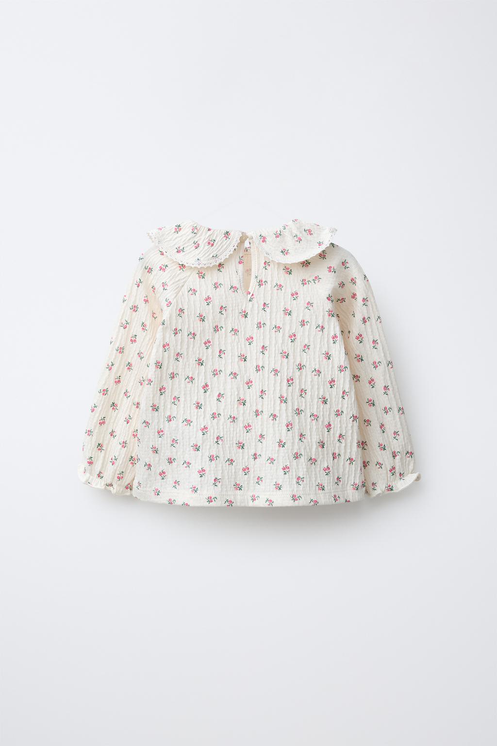 ФУТБОЛКА С ЦВЕТОЧНЫМ ПРИНТОМ