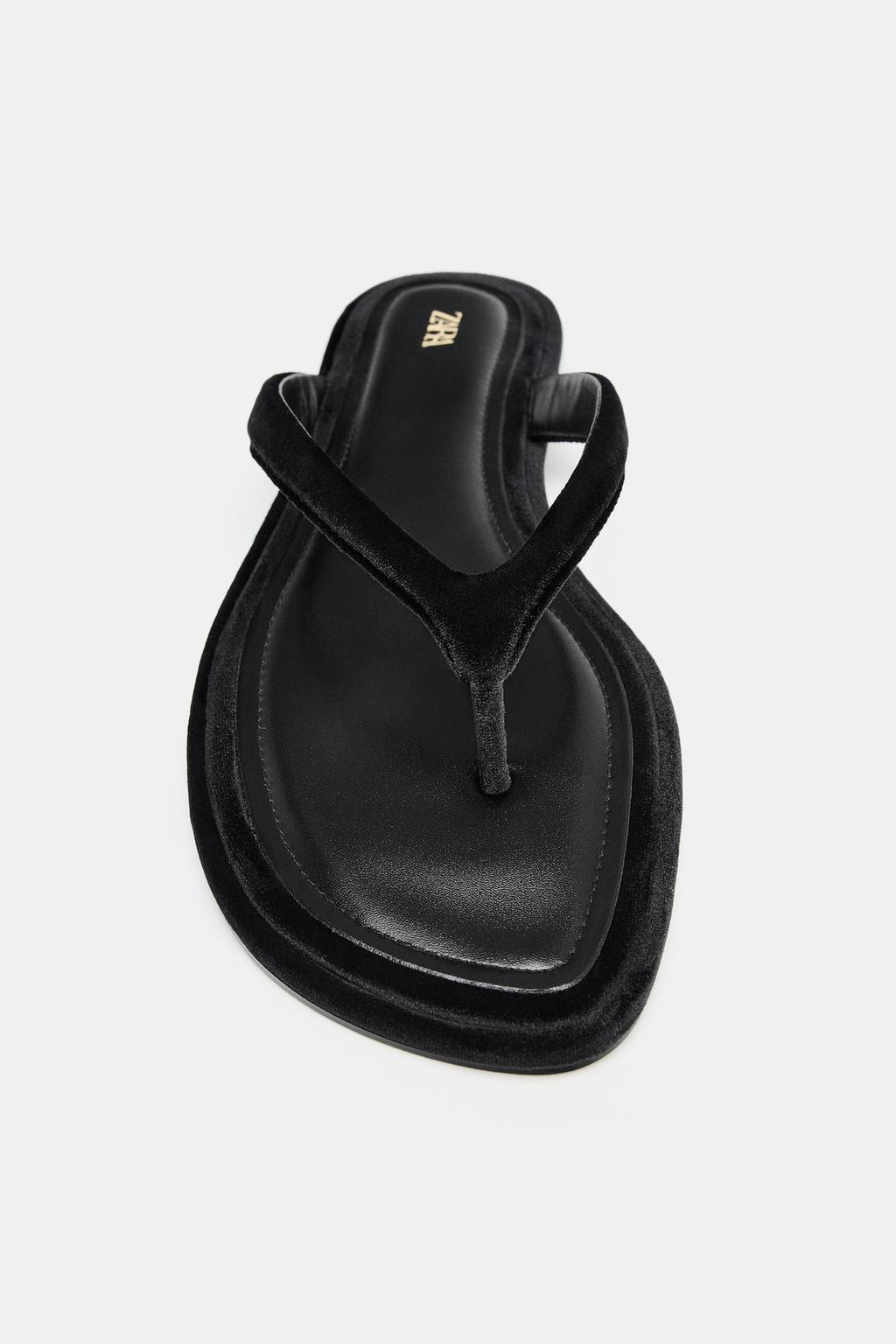 БАРХАТНЫЕ САНДАЛИИ НА ПЛОСКОЙ ПОДОШВЕ