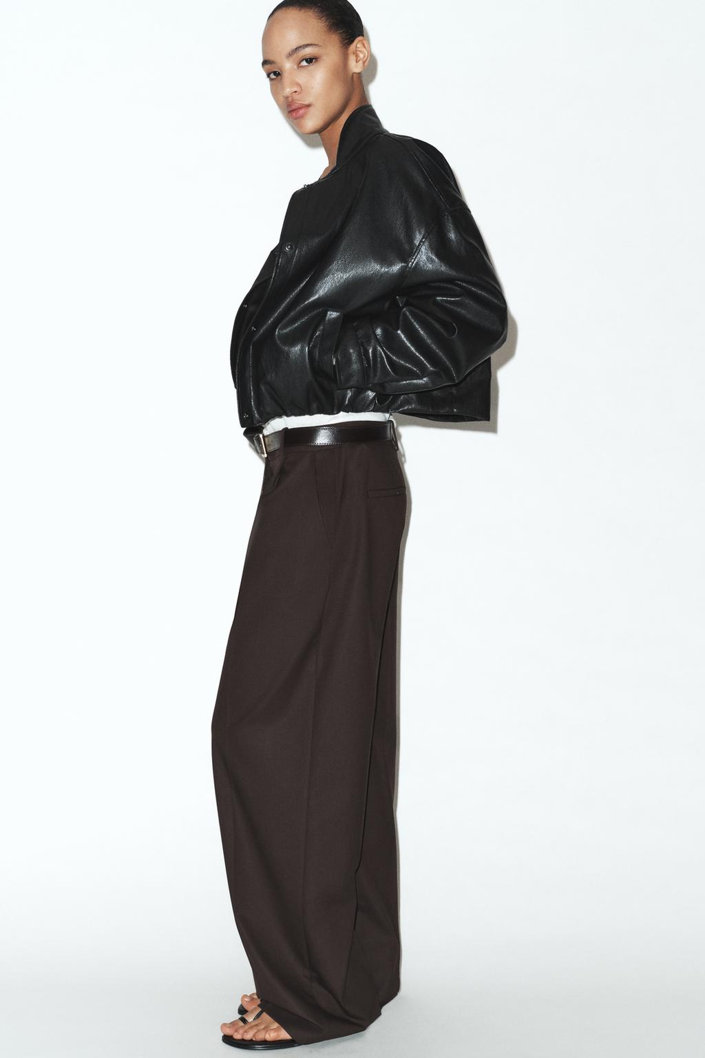 СТЕГАНЫЙ БОМБЕР ИЗ ИСКУССТВЕННОЙ КОЖИ