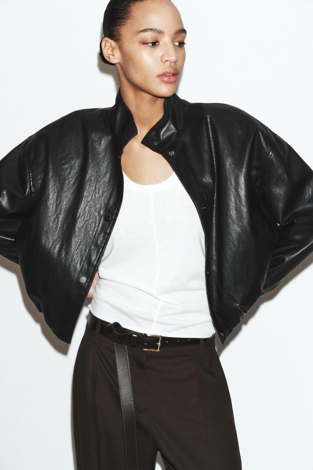 СТЕГАНЫЙ БОМБЕР ИЗ ИСКУССТВЕННОЙ КОЖИ