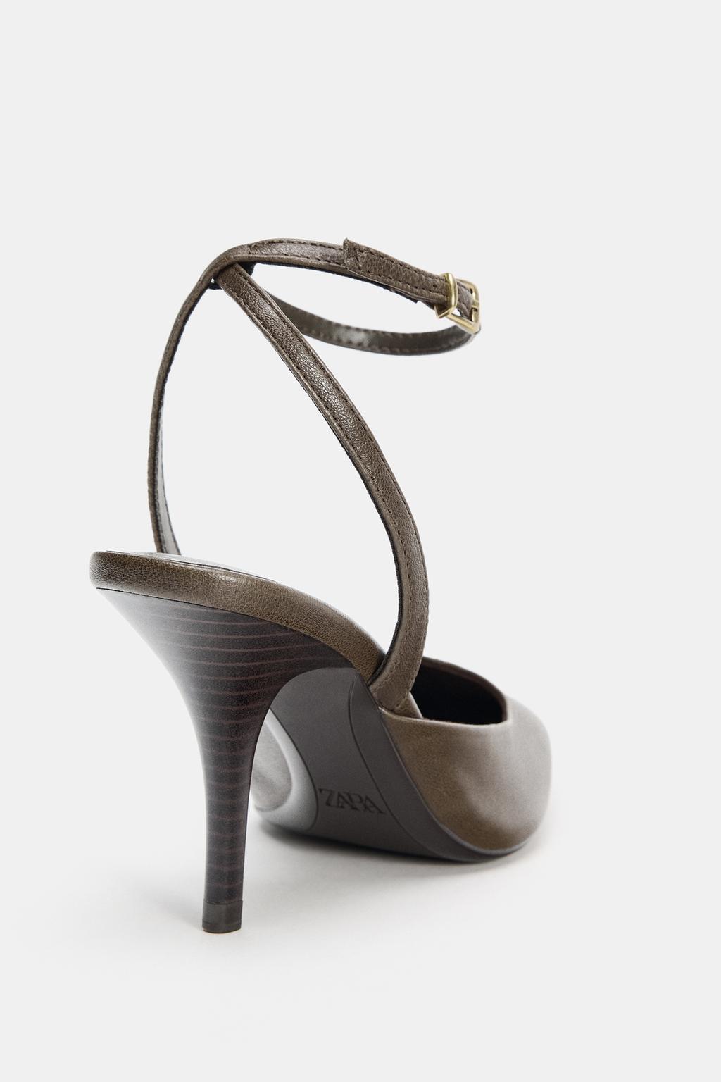 ТУФЛИ-МЮЛИ ИЗ КОЖИ С РЕМЕШКОМ