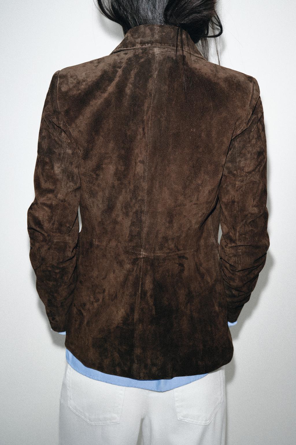 ДВУБОРТНЫЙ БЛЕЙЗЕР ИЗ 100% ЗАМШИ