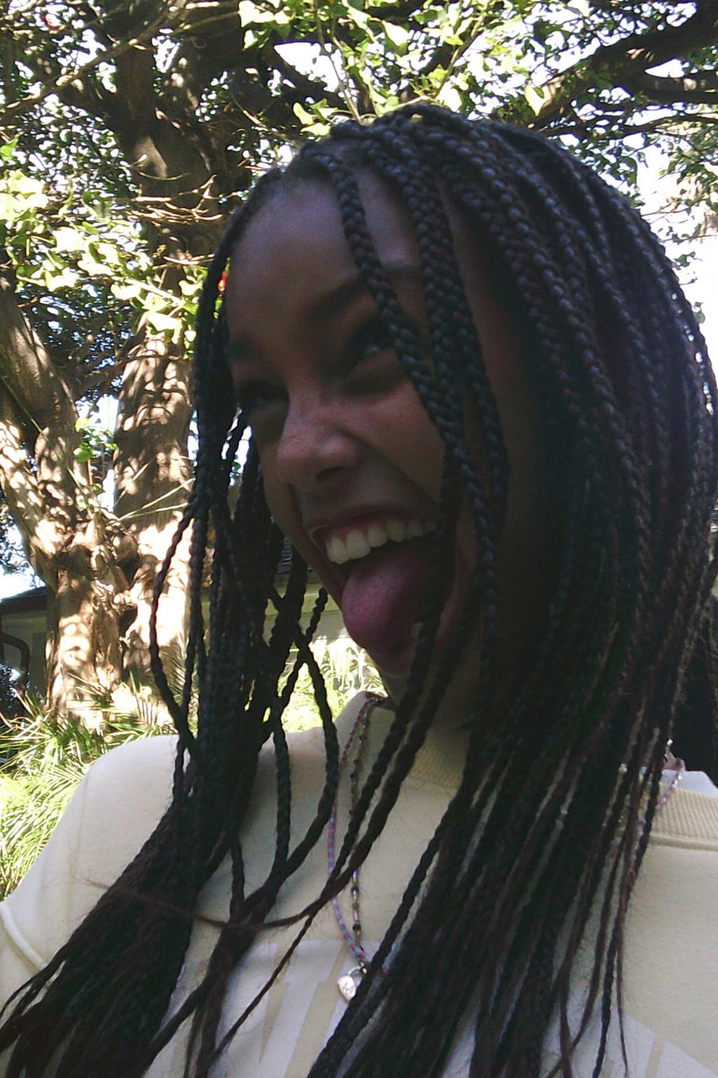 ТОЛСТОВКА В СТИЛЕ ПРЕППИ С НАДПИСЬЮ