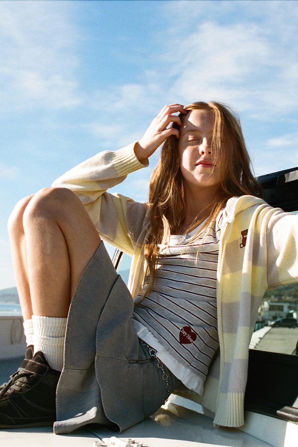 МАЙКА В ПОЛОСКУ С ДВОЙНЫМ ВОРОТНИКОМ