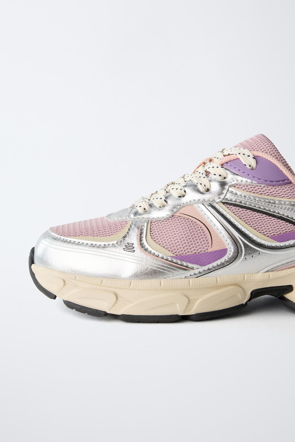 КРОССОВКИ С СЕТЧАТЫМИ ДЕТАЛЯМИ