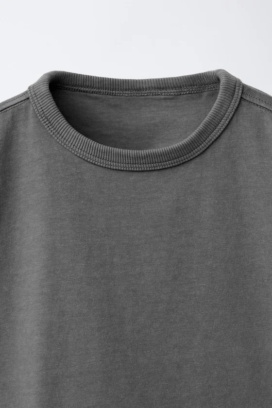 ОДНОТОННАЯ ФУТБОЛКА GARMENT DYE