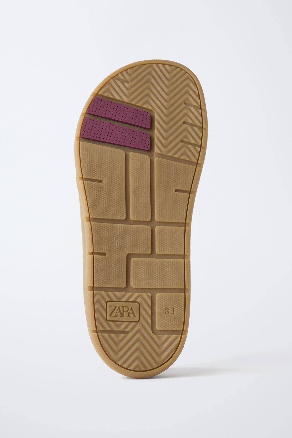 Кожаные босоножки на босую ногу