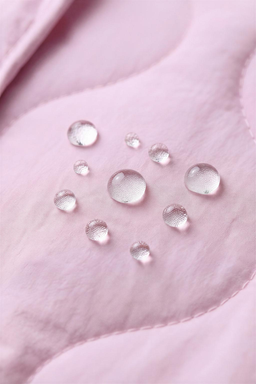 СТЕГАНАЯ КУРТКА С СЕРДЕЧКАМИ