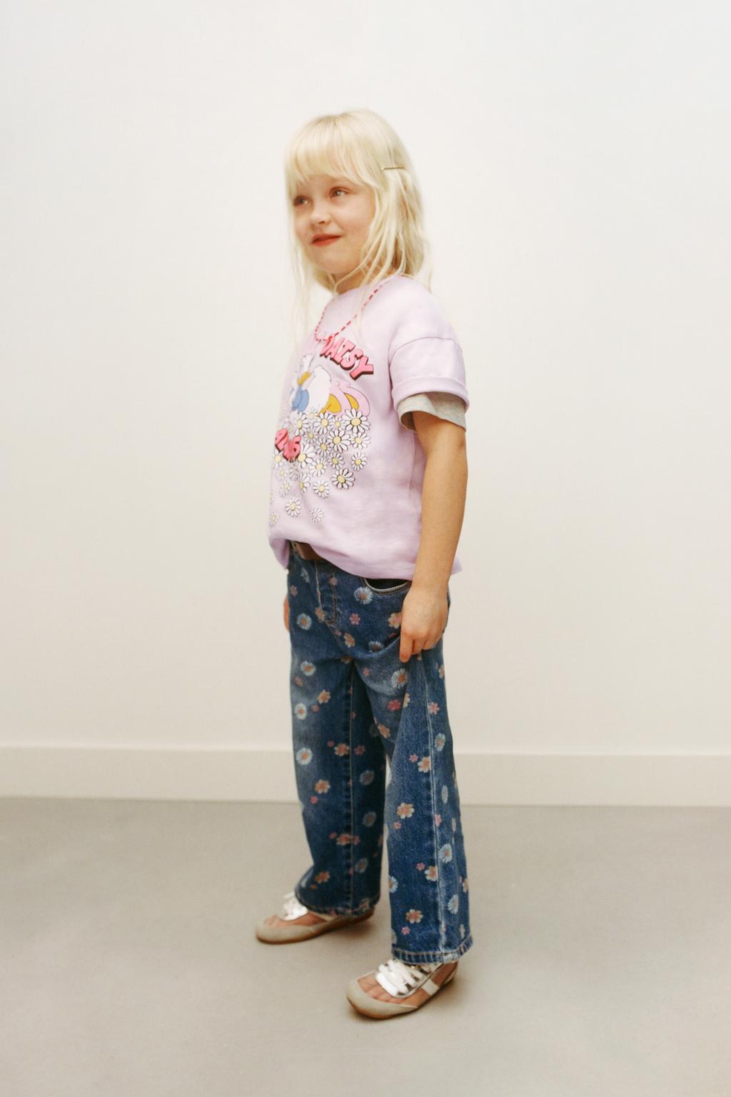 ДЖИНСЫ-КЮЛОТЫ С ЦВЕТОЧНЫМ ПРИНТОМ