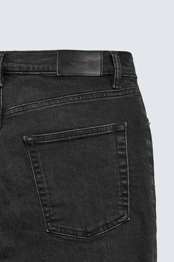 БАЗОВЫЕ ДЖИНСЫ SLIM FIT