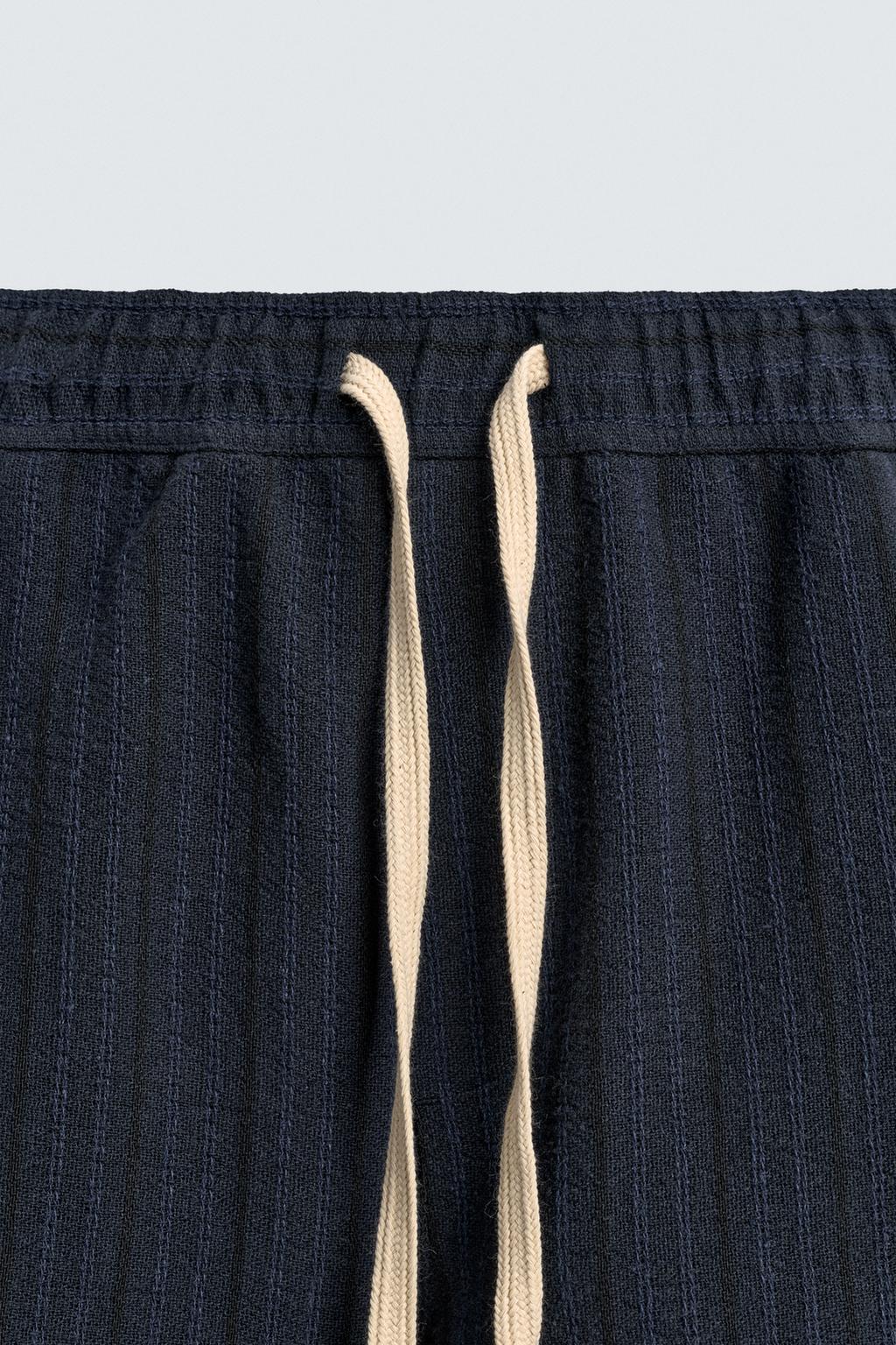 Бермуды с геометрическим жаккардовым узором