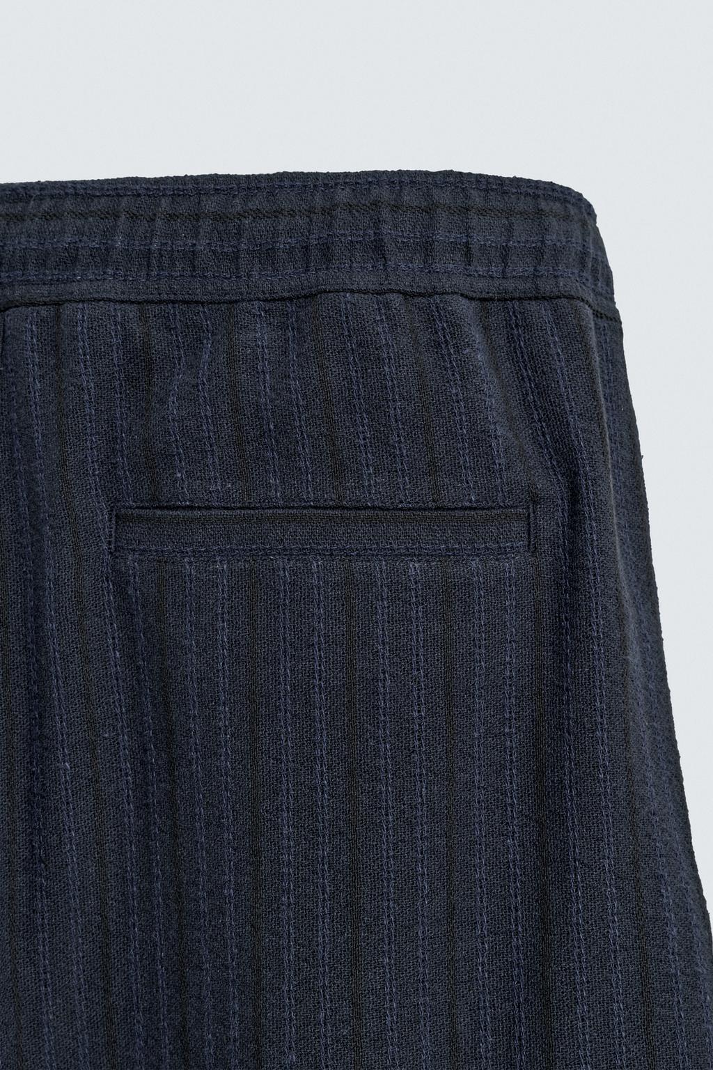 Бермуды с геометрическим жаккардовым узором