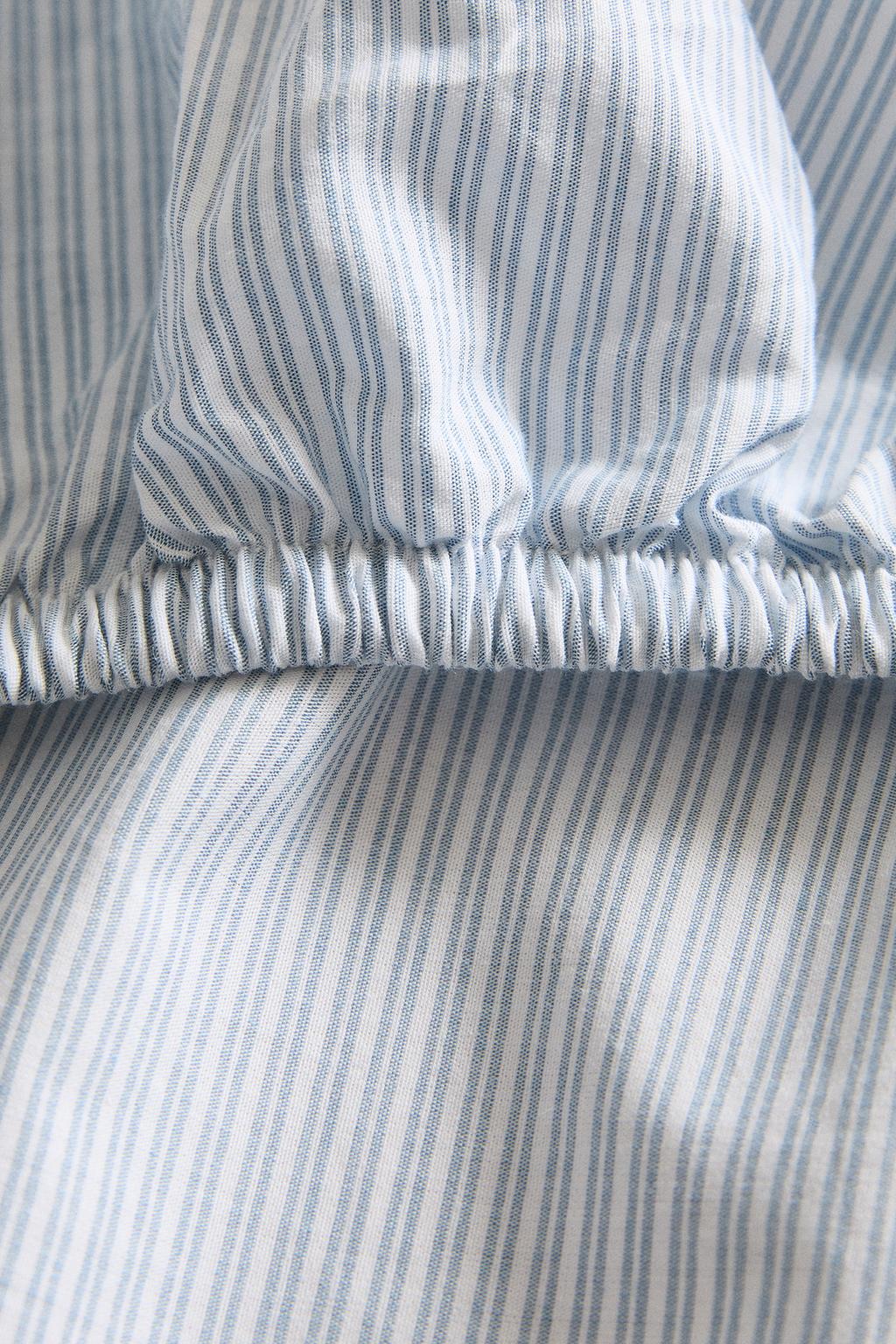 Детский приталенный хлопковый простынный комплект в полоску