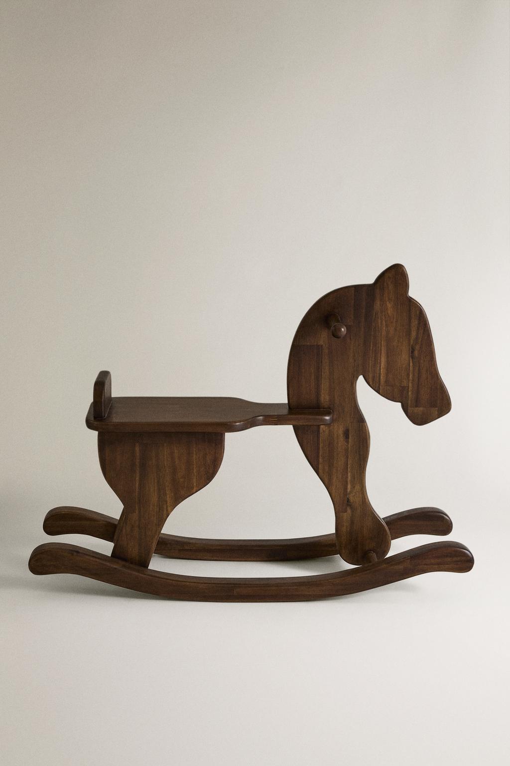 Детская качающая лошадь