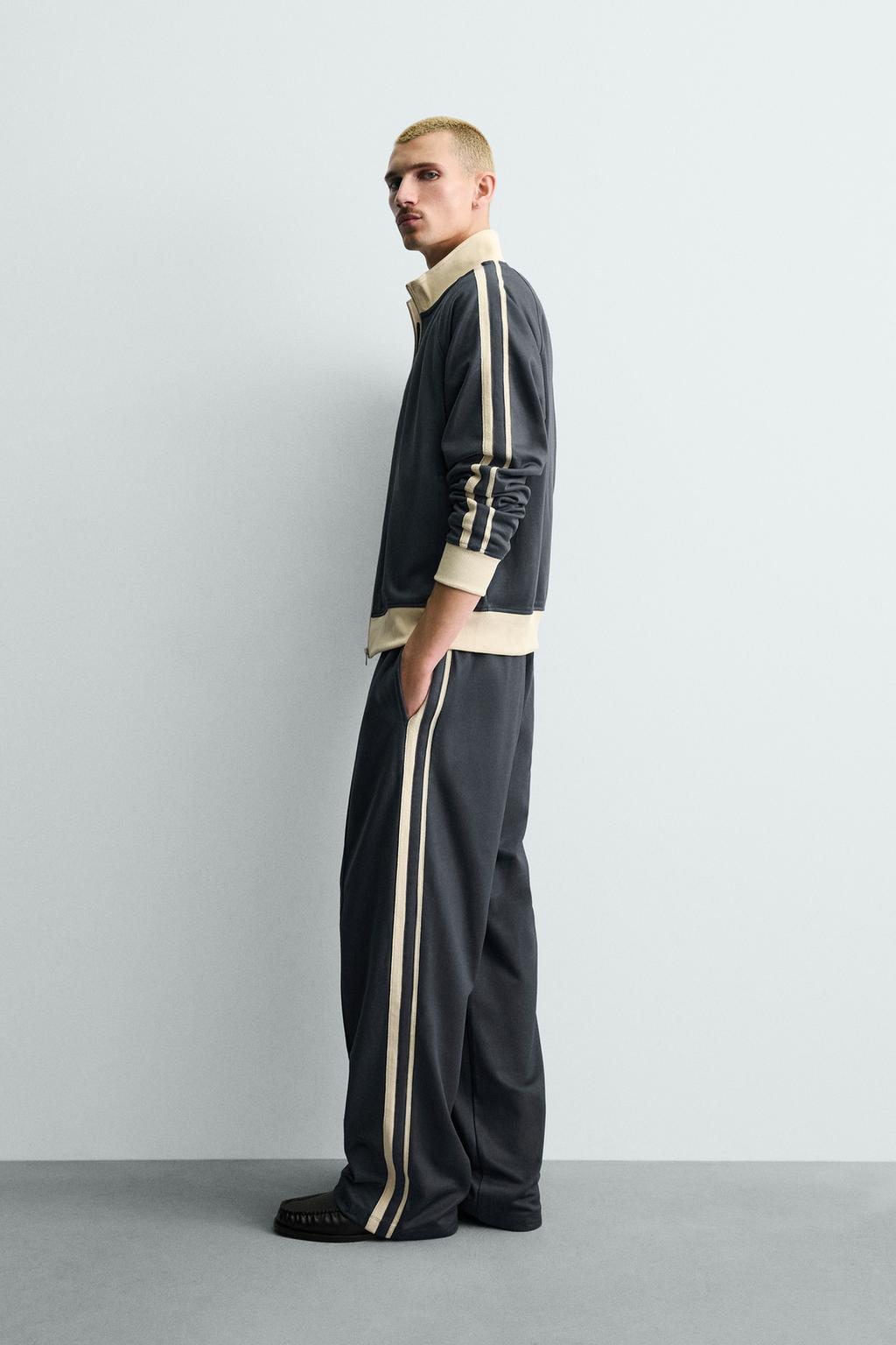 ТОЛСТОВКА НА МОЛНИИ С КОНТРАСТНЫМИ ПОЛОСАМИ