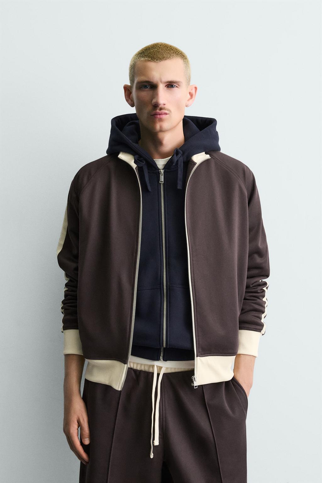 ТОЛСТОВКА НА МОЛНИИ С ПОЛОСАМИ