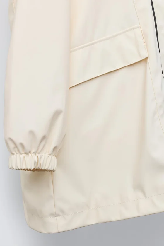ПРОРЕЗИНЕННАЯ КУРТКА С КАПЮШОНОМ WATER REPELLENT