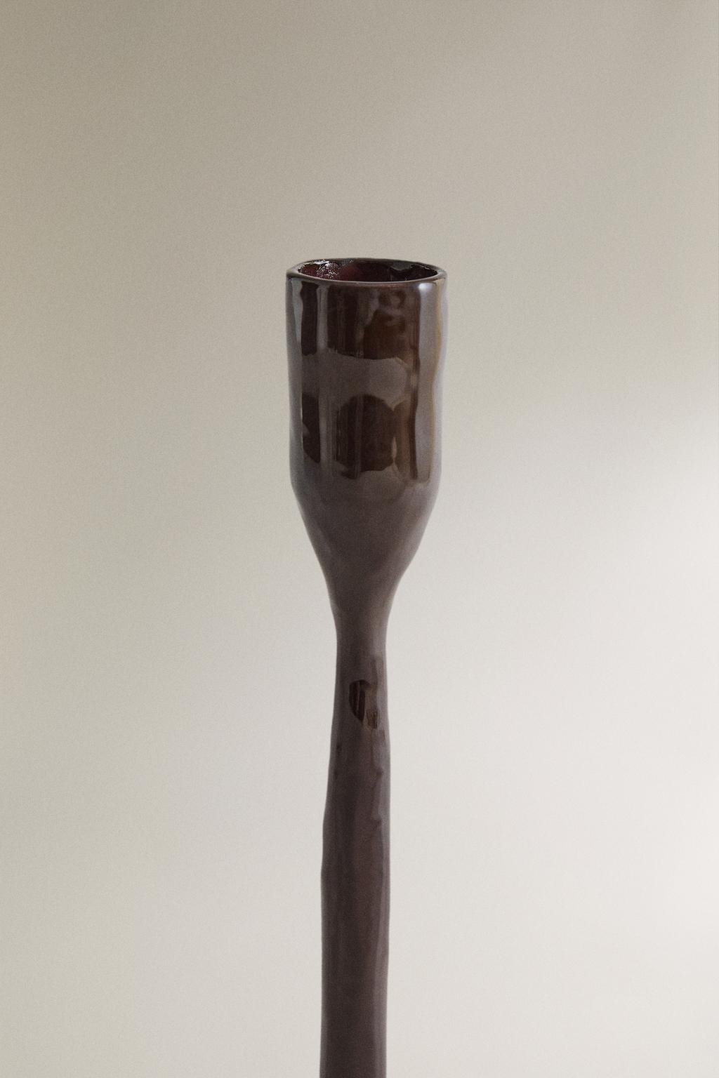 Железный подсвечник