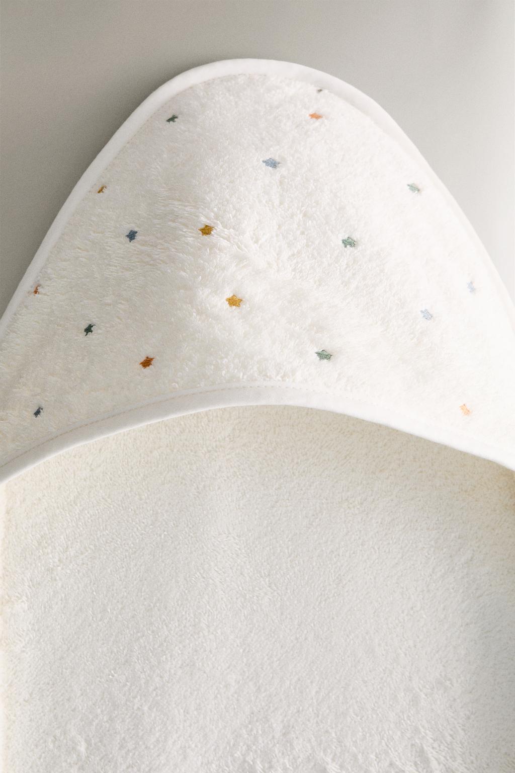 Детский полотенце с капюшоном в звездах