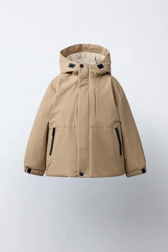 ПАРКА С КОНТРАСТНЫМИ МОЛНИЯМИ WATER-REPELLENT