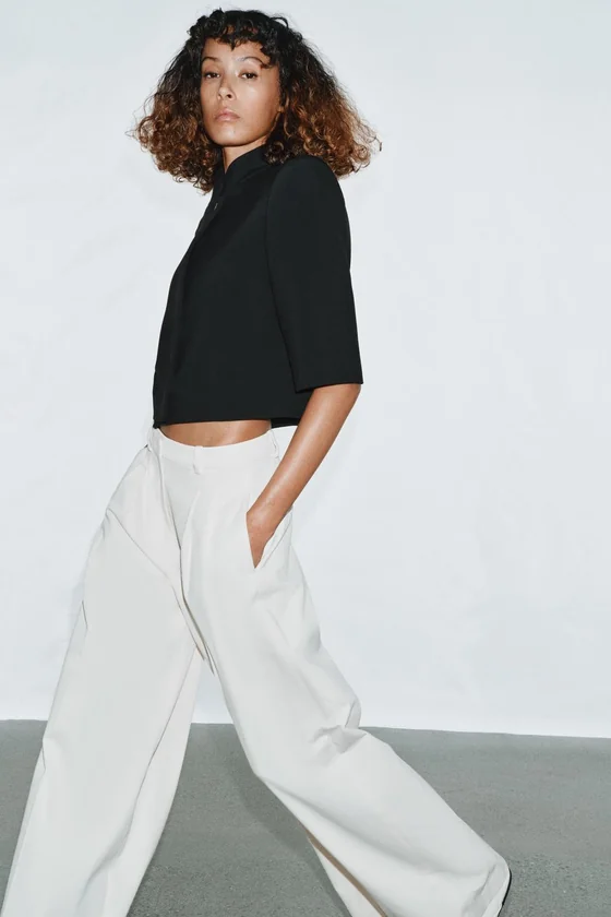 УКОРОЧЕННЫЙ БЛЕЙЗЕР С КОРОТКИМИ РУКАВАМИ — коллекция Zara «ZW»