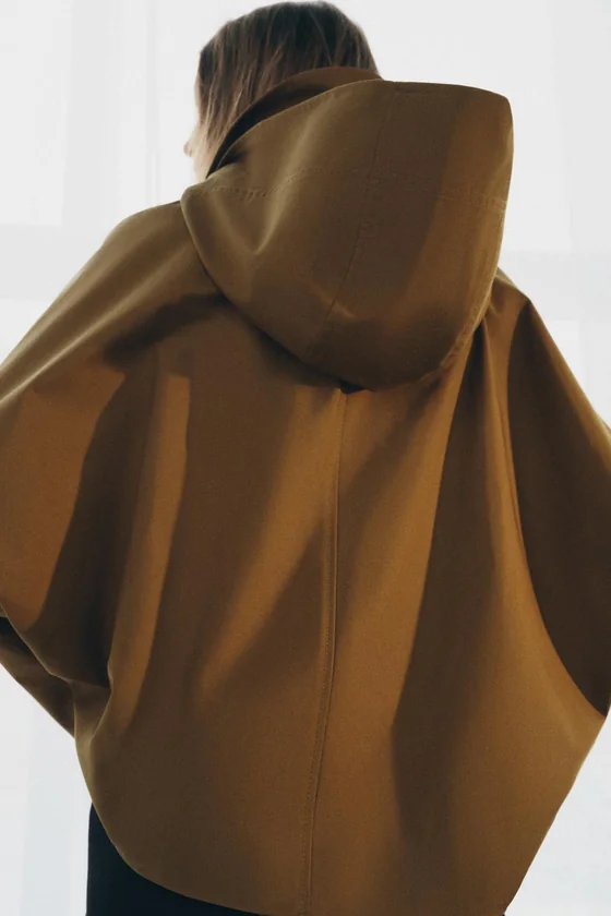 КОРОТКИЙ ТРЕНЧ WATER-REPELLENT — коллекция Zara «ZW»