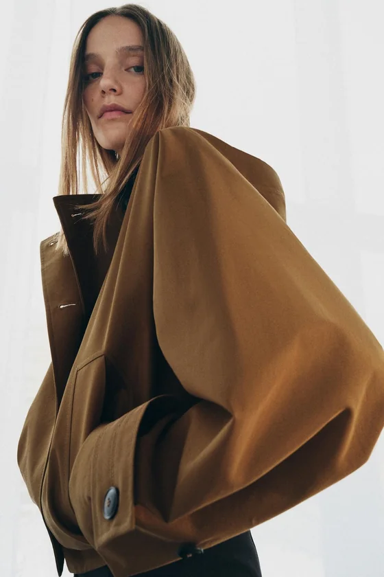 КОРОТКИЙ ТРЕНЧ WATER-REPELLENT — коллекция Zara «ZW»