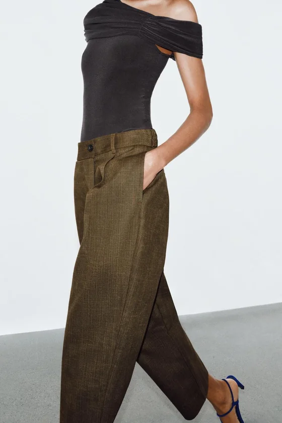 УКОРОЧЕННЫЕ БРЮКИ С ЗАЩИПАМИ — коллекция Zara «ZW»
