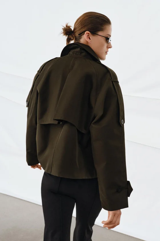 УКОРОЧЕННЫЙ ТРЕНЧ WATER-REPELLENT — коллекция Zara «ZW»